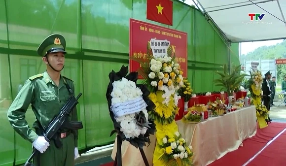 Bàn giao và tiếp nhận 19 hài cốt liệt sĩ hy sinh tại Lào