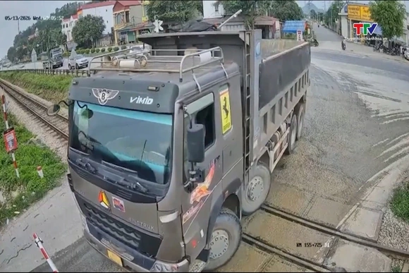 Nâng cao mức phạt vi phạm giao thông đường sắt
