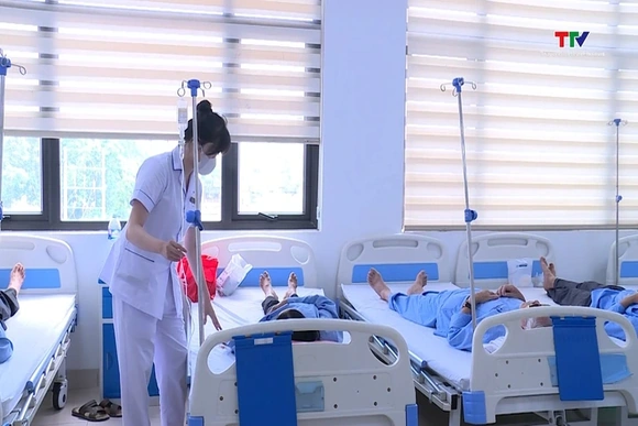 Phòng các bệnh lý về tiêu hoá trong mùa nắng nóng