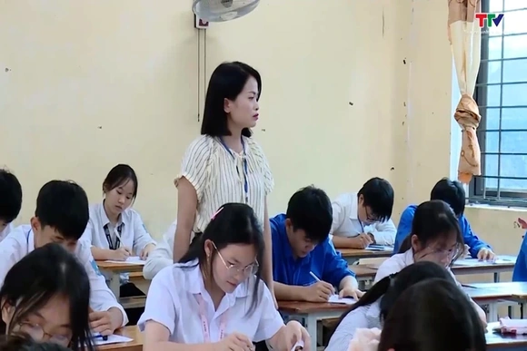 Kỳ thi tốt nghiệp THPT và tuyển sinh năm 2026 tổ chức theo hướng ổn định, giảm áp lực và chi phí