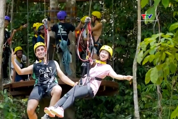 Kong Forest Adventure - Top 10 khu du lịch được yêu thích nhất tại lễ trao giải The Best of Vietnam 