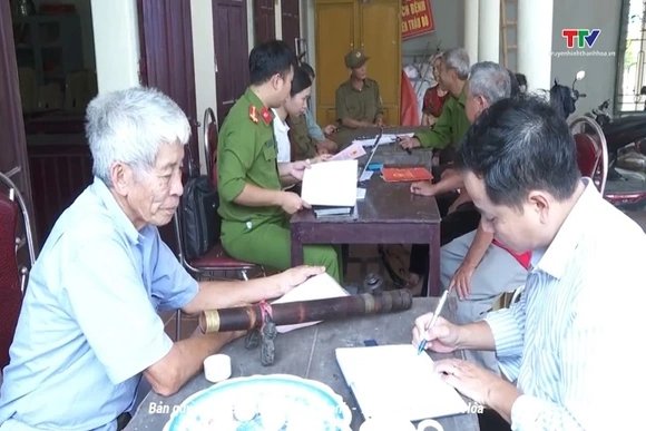 Thư khen cán bộ, đảng viên và Nhân dân tham gia chiến dịch làm giàu, làm sạch dữ liệu đất đai