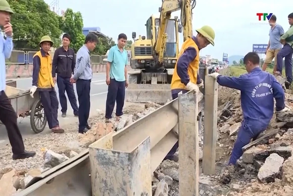 Thanh Hóa rào đóng gần 60% lối đi tự mở qua đường sắt
