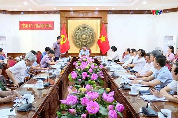 Cho ý kiến về Đề án sắp xếp các Hội quần chúng do Đảng, Nhà nước giao nhiệm vụ cấp tỉnh, cấp xã
