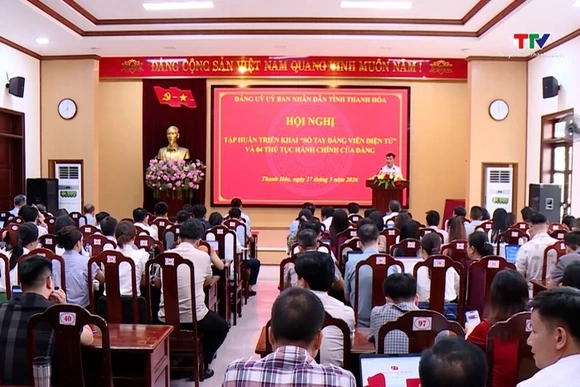 Tập huấn triển khai “Sổ tay đảng viên điện tử”
