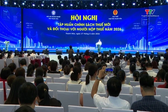 Tập huấn chính sách thuế mới và đối thoại với người nộp thuế