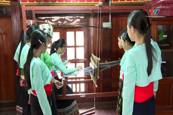 Giữ hồn văn hóa dân tộc ở các trường Phổ thông Dân tộc nội trú