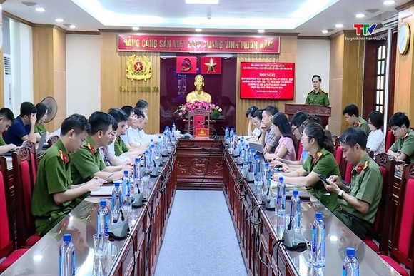 Thúc đẩy chi trả an sinh xã hội không dùng tiền mặt