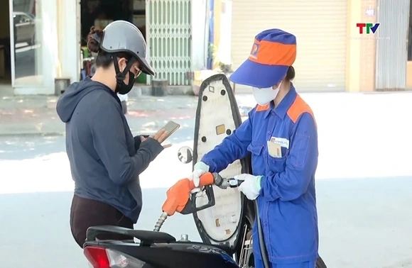 Kiểm tra, giám sát chất lượng xăng sinh học E10