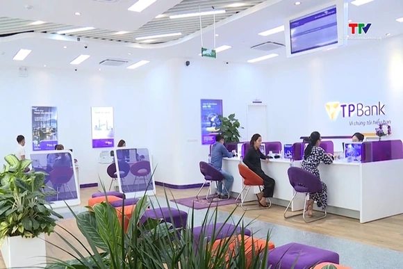 25 ngân hàng thực hiện chỉ đạo mới về tín dụng bất động sản