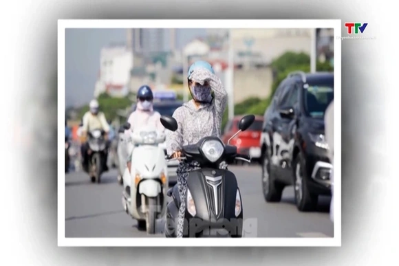 Bắc Bộ và Trung Bộ nắng nóng gay gắt, có nơi trên 39 độ C