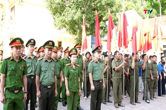 Công an xã Biện Thượng ra quân thực hiện cao điểm tấn công, trấn áp tội phạm ma túy