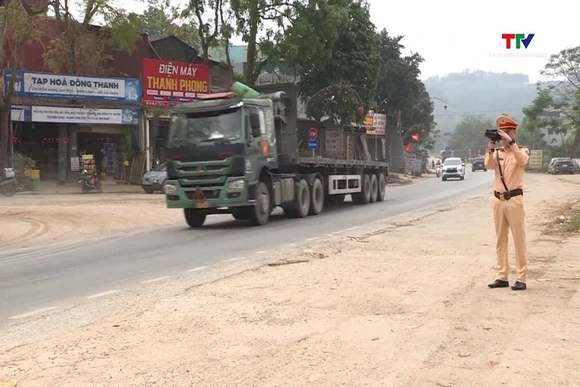 Phát hiện xử lý hơn 2.500 tài xế vi phạm nồng độ cồn trong 1 ngày