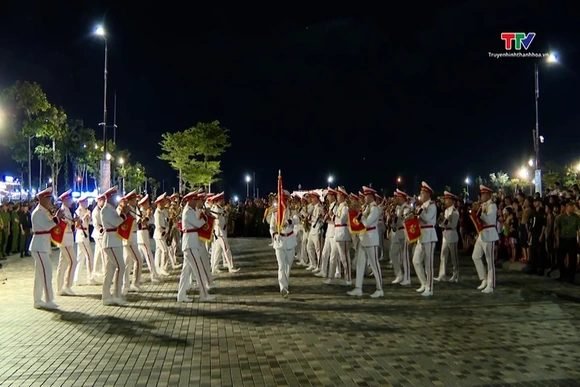 Rộn ràng đêm Quân nhạc tại Thanh Hoá