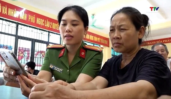 Thanh Hóa nỗ lực hoàn thành tích hợp tài khoản chi trả an sinh xã hội không dùng mặt