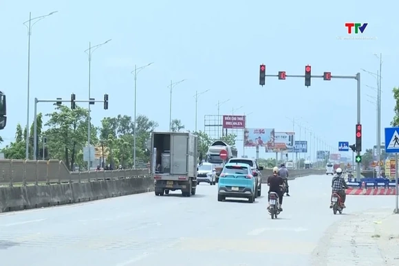 5 tháng đầu năm 2026: Tai nạn giao thông giảm cả 3 tiêu chí