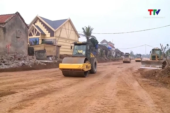 Chính phủ yêu cầu đẩy nhanh tiến độ giải ngân vốn đầu tư công