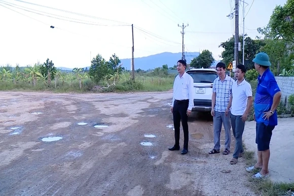 Nâng cao ý thức chủ mỏ trong đảm bảo trật tự an toàn giao thông