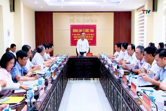 Nâng cao chất lượng tham mưu chiến lược về phát triển kinh tế - xã hội, quy hoạch, kế hoạch và đầu t