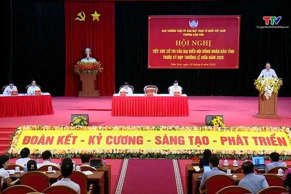 Tổ Đại biểu Hội đồng nhân dân tỉnh tiếp xúc cử tri các phường Sầm Sơn và Nam Sầm Sơn