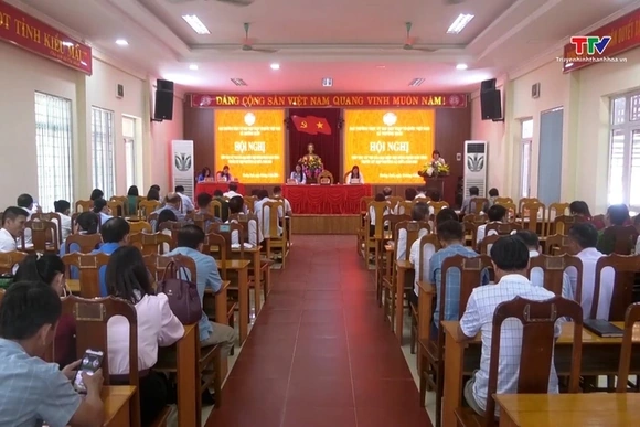 Đại biểu Hội đồng nhân dân tỉnh tiếp xúc cử tri đơn vị bầu cử số 9