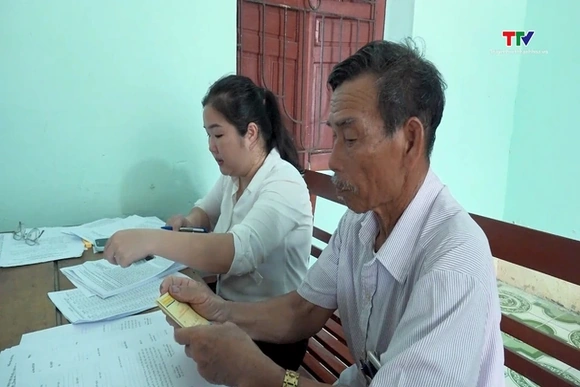 Quảng Bình hoàn thành phương thức chi trả an sinh xã hội không dùng tiền mặt