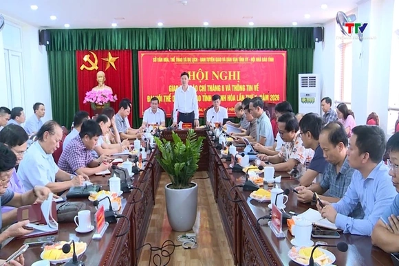 Giao ban thường kỳ công tác báo chí tháng 6