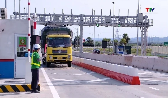 Thông qua mức phí 13 tuyến cao tốc Bắc Nam