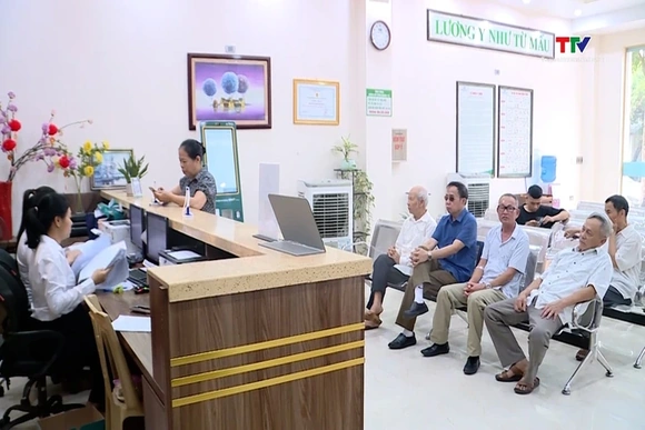 Đẩy nhanh tiến độ triển khai bệnh án điện tử và cơ sở dữ liệu y tế