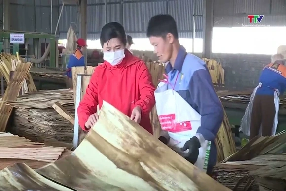 Xuất khẩu gỗ tăng trường nhưng đối mặt nhiều thách thức