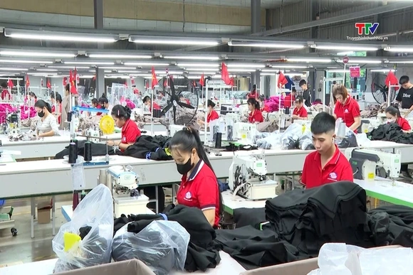 5 tháng tổng kim ngạch xuất khẩu hàng dệt may ước đạt 17,81 tỷ USD