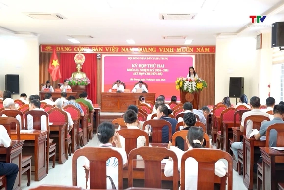 Hội đồng Nhân dân xã Hà Trung thông qua đề án sắp xếp thôn