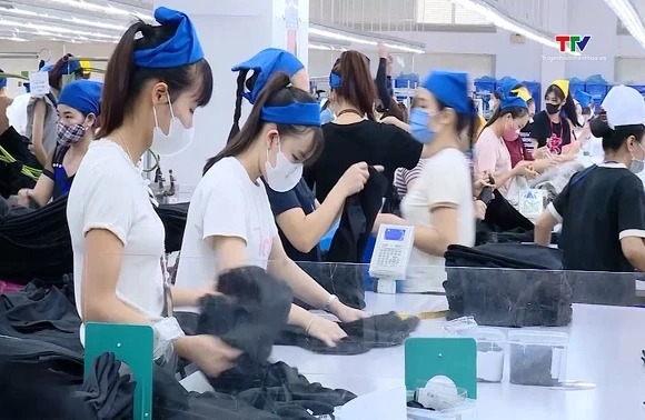 Lan tỏa tinh thần thi đua lao động giỏi, năng suất cao, thu nhập tốt