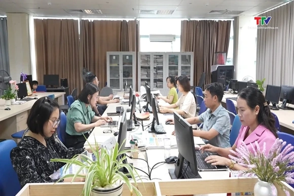 Giữ mạch chảy thông tin tích cực, chủ lưu
