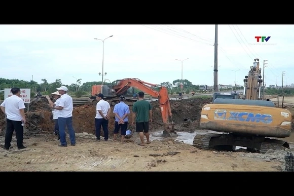 Đã khắc phục xong sự cố vỡ đường ống cấp nước