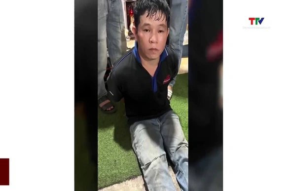 Bắt giữ đối tượng mang súng, buôn ma túy ở Cần Thơ