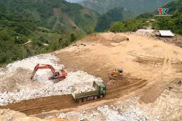 Nỗ lực hoàn thành khu tái định cư Trung Thắng trước mùa mưa lũ