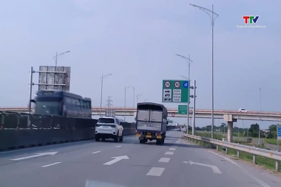 Tăng cường bảo đảm an toàn giao thông trên hệ thống quốc lộ
