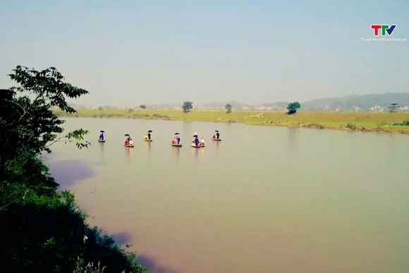 Tour Bắc Ninh 2 ngày 1 đêm: Hành trình khám phá miền di sản Kinh Bắc