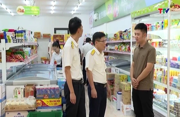 Thu ngân sách 6 tháng đạt gần 62% dự toán