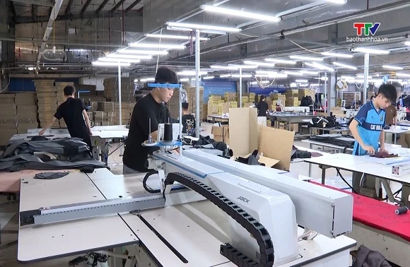 Thúc đẩy tiêu thụ các sản phẩm công nghiệp chủ lực