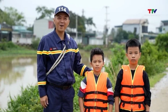 Kỹ năng phòng ngừa đuối nước cho trẻ em