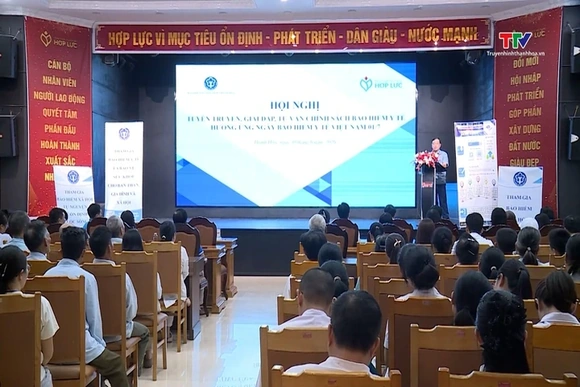 Tuyên truyền, giải đáp, tư vấn chính sách BHYT