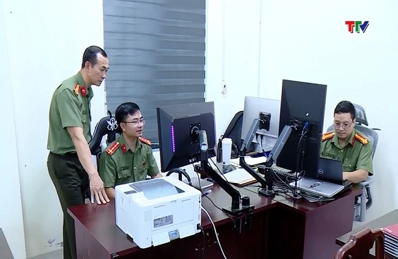 Giữ bình yên trong kỷ nguyên số - Bước tiến của lực lượng an ninh