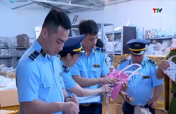 Thanh Hóa, phát hiện xử lý 1.938 vụ vi phạm buôn lậu, hàng giả, gian lận thương mại