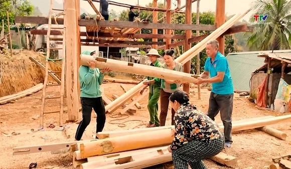 Cả nước đã hỗ trợ sửa chữa, xây dựng mới 1.422 căn nhà cho người có công