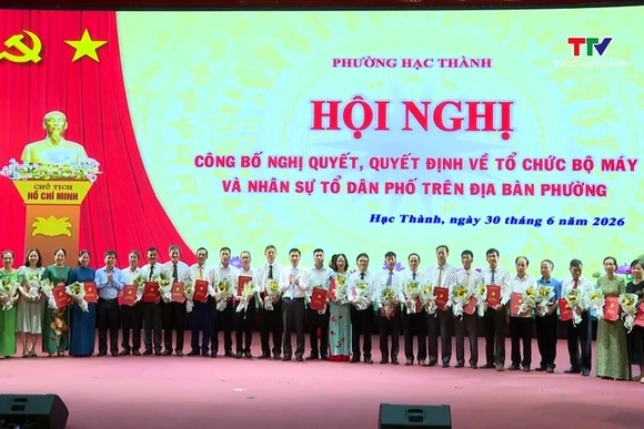 Kiện toàn đội ngũ cán bộ thôn, tổ dân phố sau sắp xếp