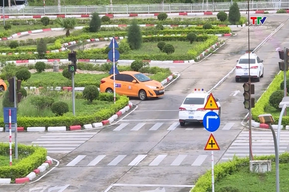 Đào tạo và sát hạch lái xe - Hướng tới năng lực thực chất