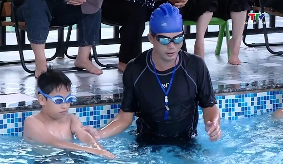 Đưa kỹ năng bơi về vùng nông thôn