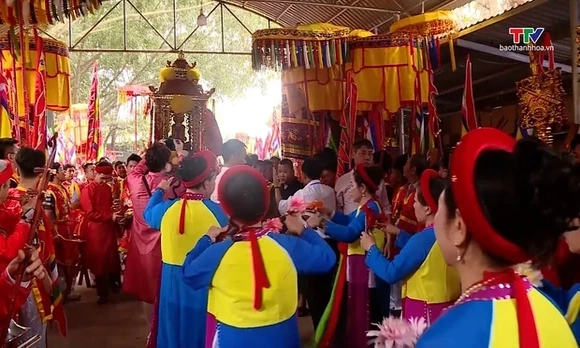 Nét đẹp văn hoá tín ngưỡng thờ Mẫu Tam phủ của người Việt